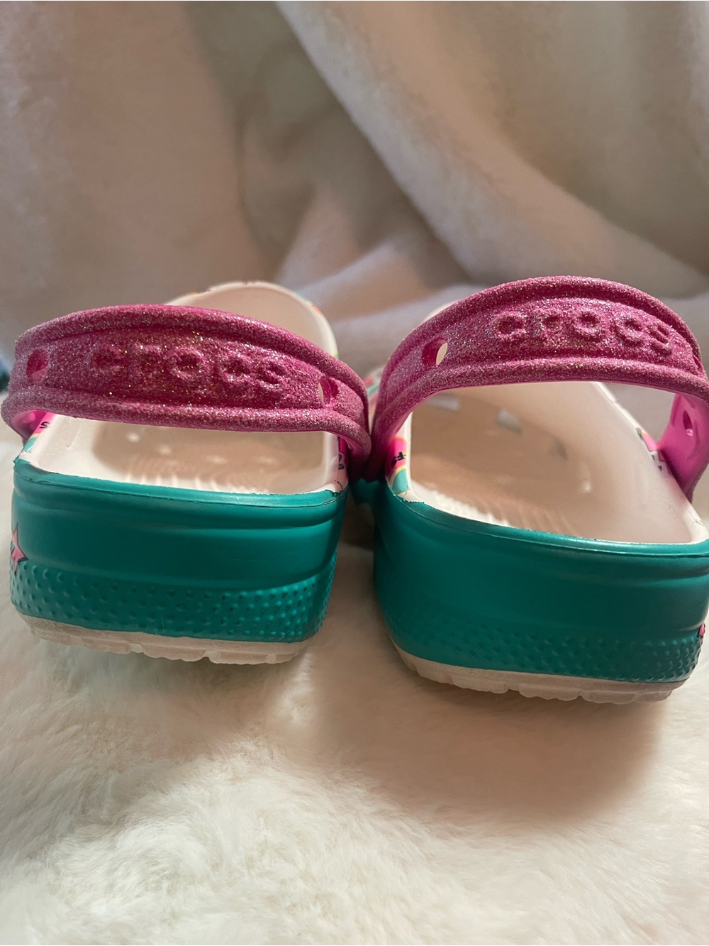 CROCS Kids White Pink Teal L.O.L. Surprise - Picture 6 of 8